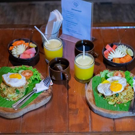 I Gusti Nyoman Oka Homestay อูบุด ภายนอก รูปภาพ